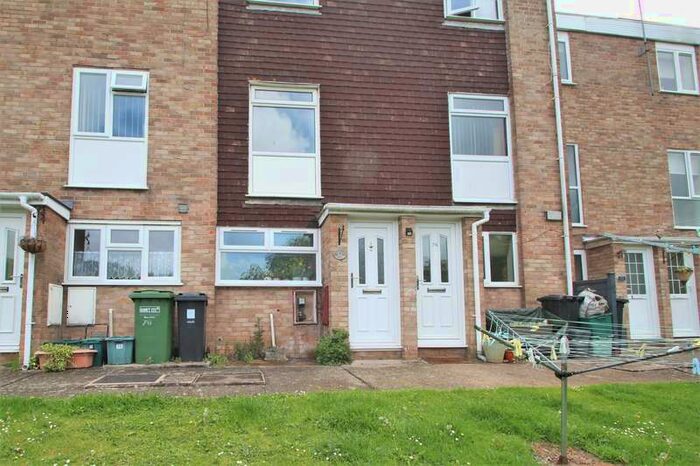 2 Bedroom Flat To Rent In Malvern Drive, BS30