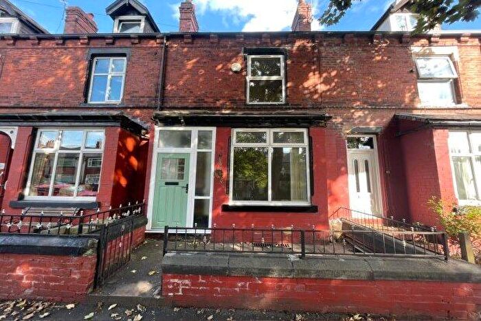 3 Bedroom Property To Rent In Victoria Avenue, Leeds, LS9