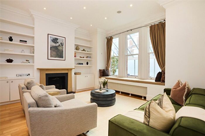 5 Bedroom Semi-Detached House For Sale In Rudall Crescent, London, NW3