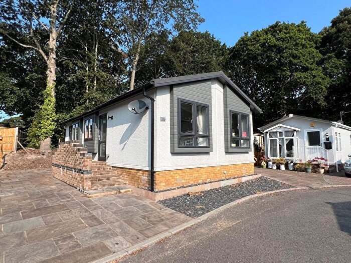 2 Bedroom Mobile Home For Sale In Woodlands Park, Stopples Lane, Hordle, Lymington, Hampshire., SO41