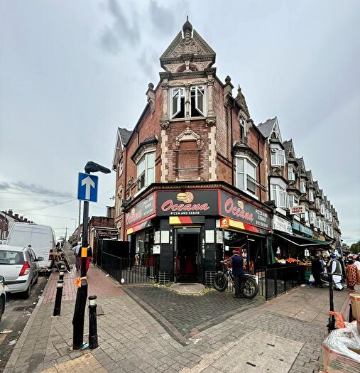 2 Bedroom Flat To Rent In High Street, Smethwick, B66