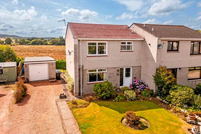 3 Bedroom Semi-Detached Villa For Sale In Ordie Place, Luncarty, Perth, PH1