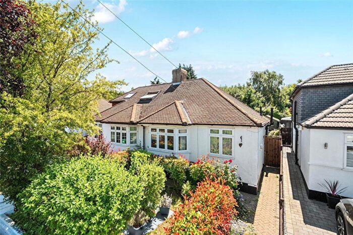 2 Bedroom Bungalow For Sale In Renton Drive, Orpington, BR5