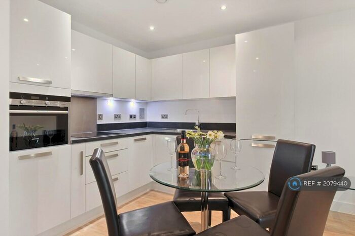 1 Bedroom Flat To Rent In Junction Road, London, N19