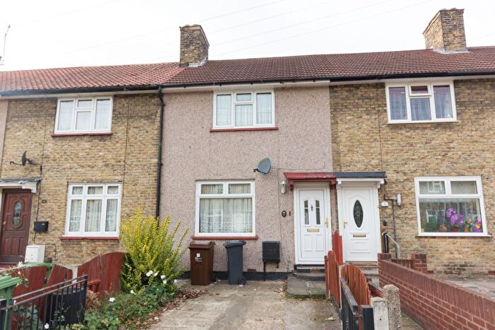 2 Bedroom Terraced House To Rent In Henshawe Road, Dagenham, Essex, RM8