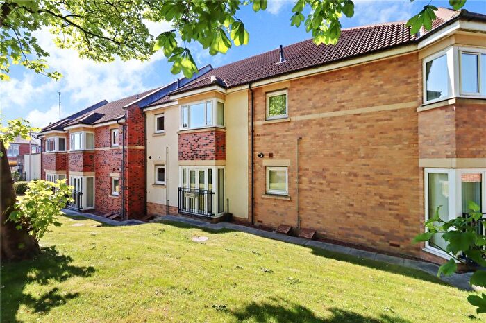 2 Bedroom Flat To Rent In Ford Lodge, South Hylton, Sunderland, Tyne And Wear, SR4