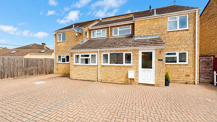 4 Bedroom Semi Detached House To Rent In Rose Way, Cirencester, Gloucestershire, GL7