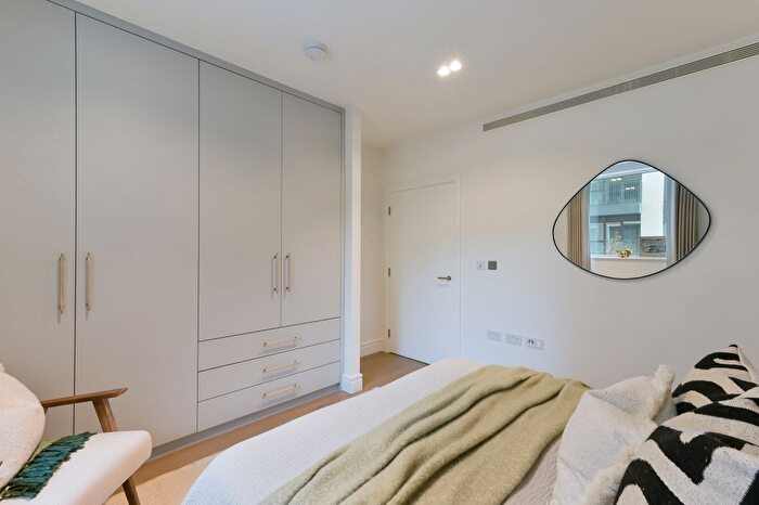 2 Bedroom Flat For Sale In Empire House, Chiswick High Road London, W4