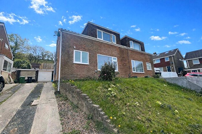 3 Bedroom Semi Detached House For Sale In Cherry Park, Plymouth, Devon, PL7
