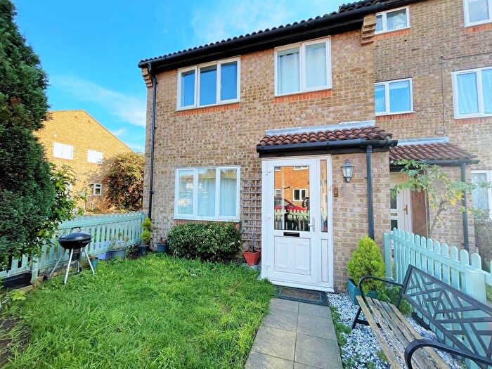 2 Bedroom End Of Terrace House To Rent In Brangwyn Crescent, Colliers Wood, London, SW19