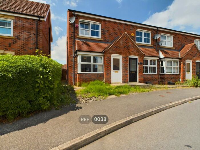 2 Bedroom Terraced House To Rent In Attringham Park, Kingswood, HU7