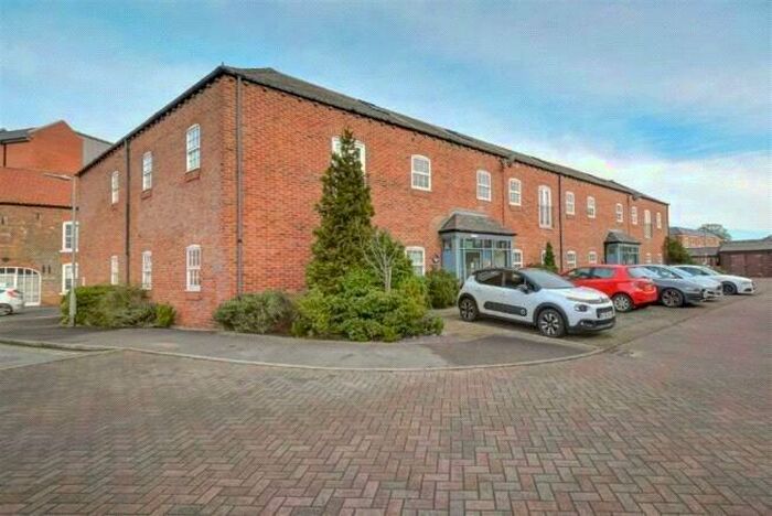 2 Bedroom Flat To Rent In Flemingate House, Flemingate Court, Flemingate, Beverley, East Yorkshire, HU17