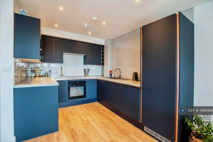 2 Bedroom Flat To Rent In Calderwood Street, London, SE18