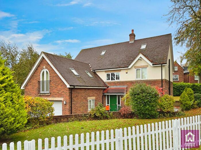 5 Bedroom Detached House For Sale In Hough Green, Chester, CH4