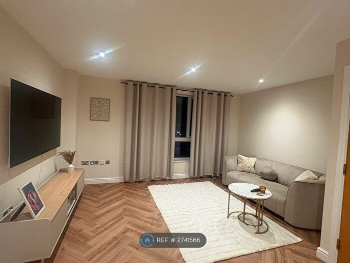 1 Bedroom Flat To Rent In Blue Mill, Norwich, NR1