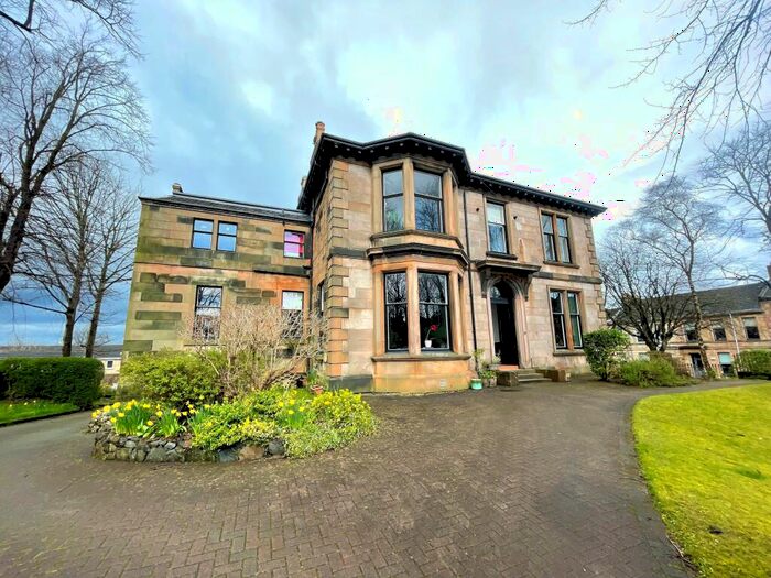2 Bedroom Flat To Rent In Garden Flat, Bruce Road, Pollokshields, G41