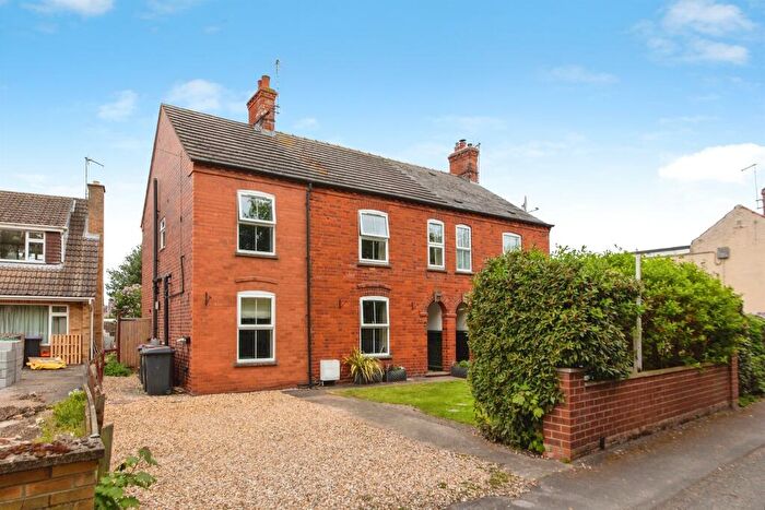 4 Bedroom Semi Detached House For Sale In Pinfold Lane, Ruskington, Sleaford, NG34