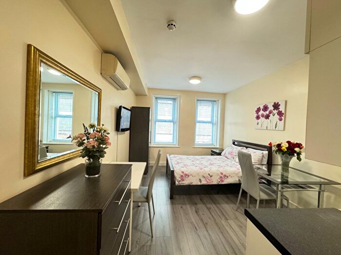 Studio To Rent In Cromwell Road, London, SW7