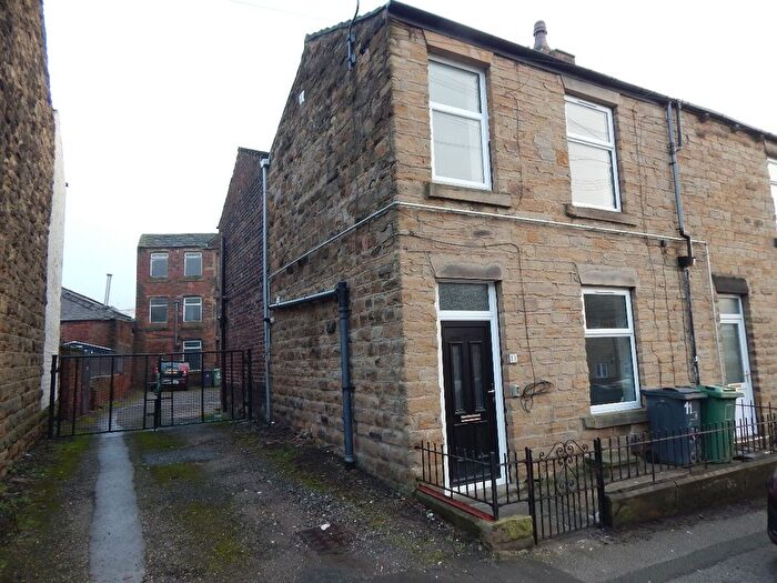 2 Bedroom Terraced House To Rent In Batley Road, Heckmondwike, WF16