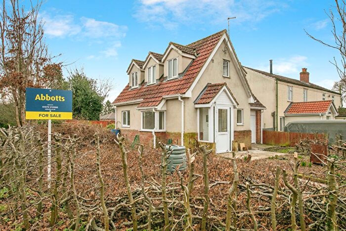 2 Bedroom Detached House For Sale In Link Lane, Bentley, Ipswich, Suffolk, IP9