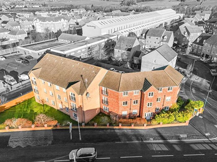 2 Bedroom Flat For Sale In Dunstone Heights, Penistone, S36