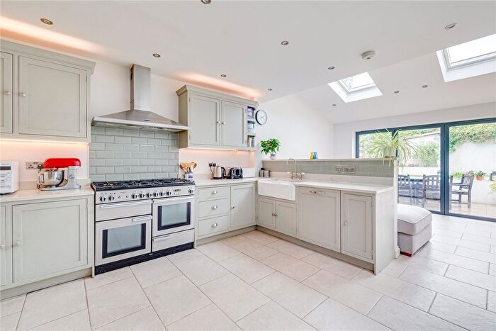 5 Bedroom Terraced House For Sale In Elsenham Street, Southfields, London, SW18