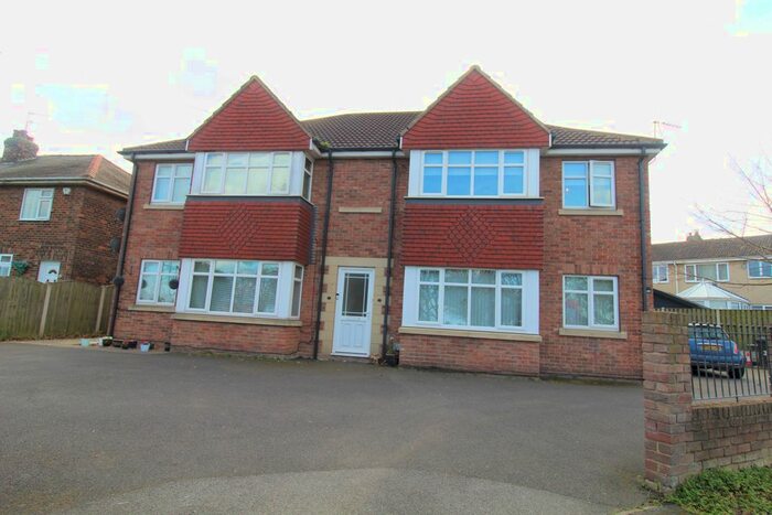 2 Bedroom Flat To Rent In Church Road, Wadworth, Doncaster, DN11