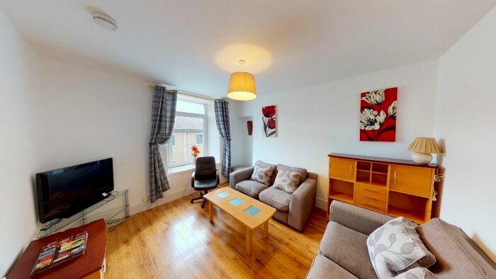 2 Bedroom Flat To Rent In St. Peter Street, Old Aberdeen, Aberdeen, AB24