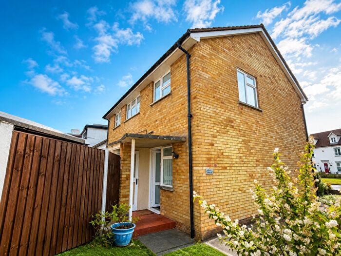2 Bedroom Maisonette To Rent In Rochford, Essex, SS4