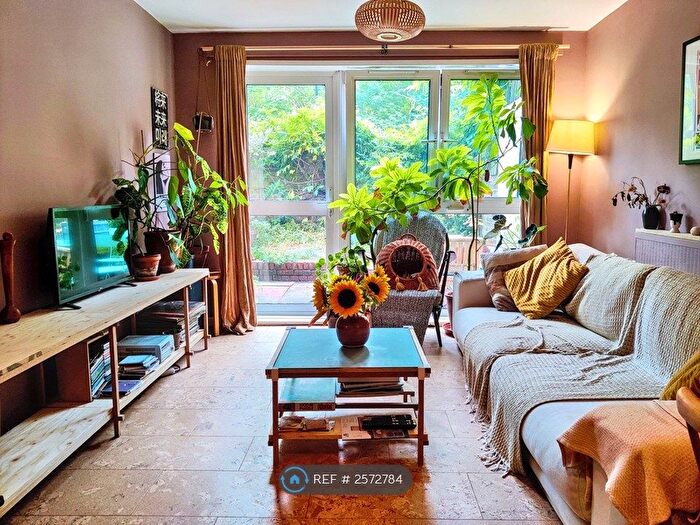 1 Bedroom Flat To Rent In Mcneil Road, London, SE5