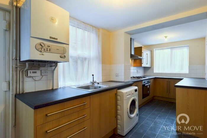 2 Bedroom Terraced House To Rent In Salisbury Street, Northampton, NN2