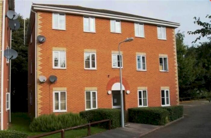 1 Bedroom Flat To Rent In Finbars Walk, Ipswich, IP4