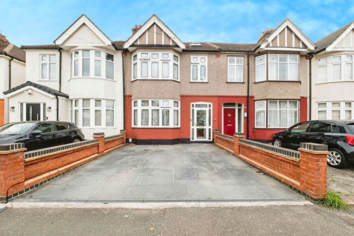 4 Bedroom Terraced House For Sale In Burnway, Hornchurch, RM11