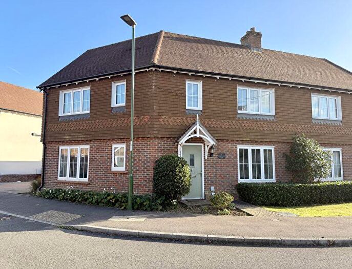 3 Bedroom Semi Detached House For Sale In Charlwood Drive, Henfield, BN5