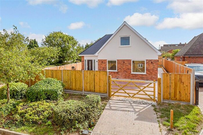 4 Bedroom Detached House For Sale In Green Meadows, Eythorne, Kent, CT15