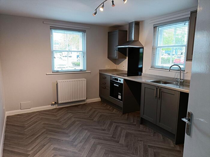 2 Bedroom Flat To Rent In Balderton Gate, St. Marys Court, NG24