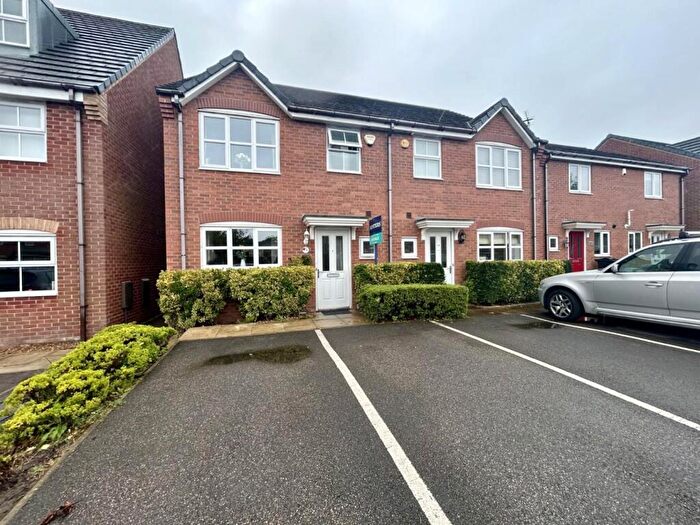 3 Bedroom Semi-Detached House For Sale In Blackstairs Road, Ellesmere Port, Cheshire, CH66