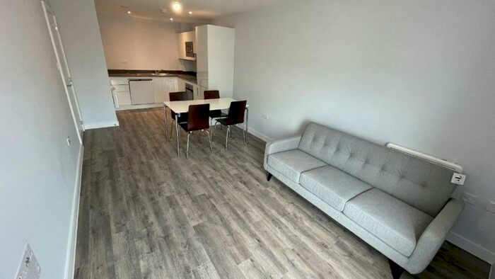 2 Bedroom Apartment To Rent In Bradford Street, Birmingham, B12