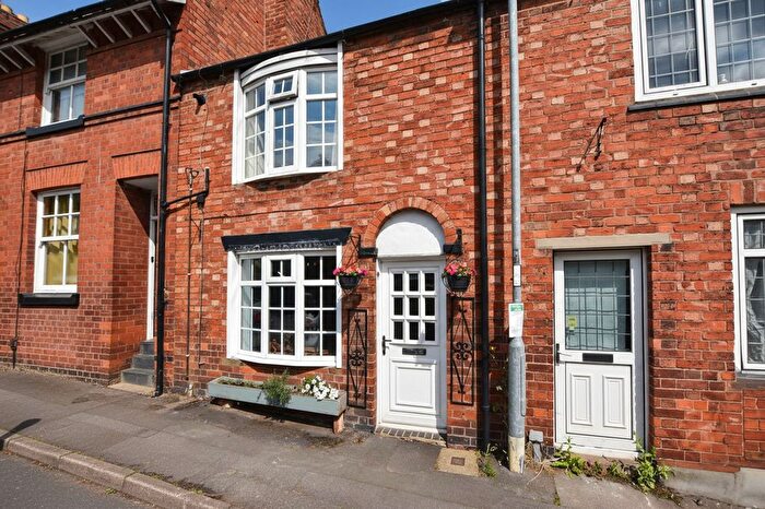 2 Bedroom Terraced House For Sale In Church Street, Oadby, Leicester, LE2