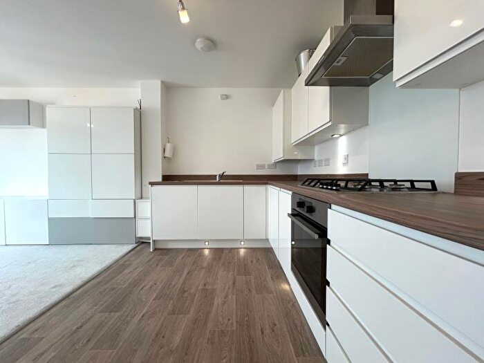 2 Bedroom Apartment To Rent In Galapagos Grove, Newton Leys, MK3