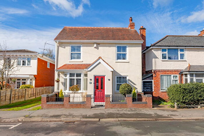 3 Bedroom Detached House For Sale In Lea Vale Road, Norton, Stourbridge, DY8