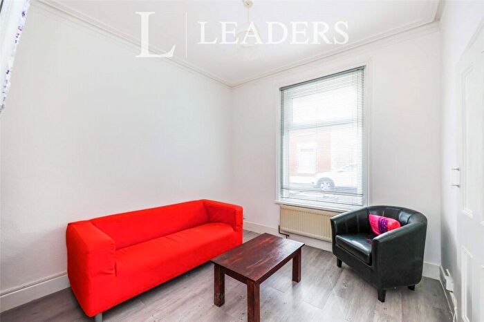 4 Bedroom House To Rent In Percy Road, PO4