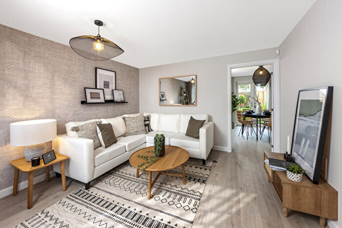 3 Bedroom Terraced House For Sale In Richmond Way, Whitfield, Dover, CT16