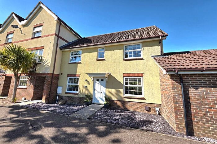 3 Bedroom End Of Terrace House For Sale In Clay Pits, Braintree, CM7