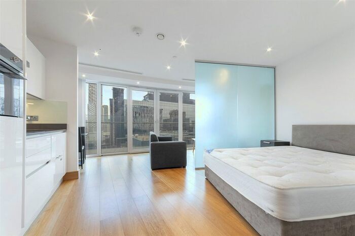 Studio To Rent In Arena Tower, Crossharbour Plaza, Canary Wharf, London, E14