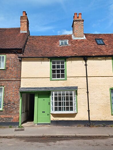 3 Bedroom Terraced House To Rent In High Street, HP14