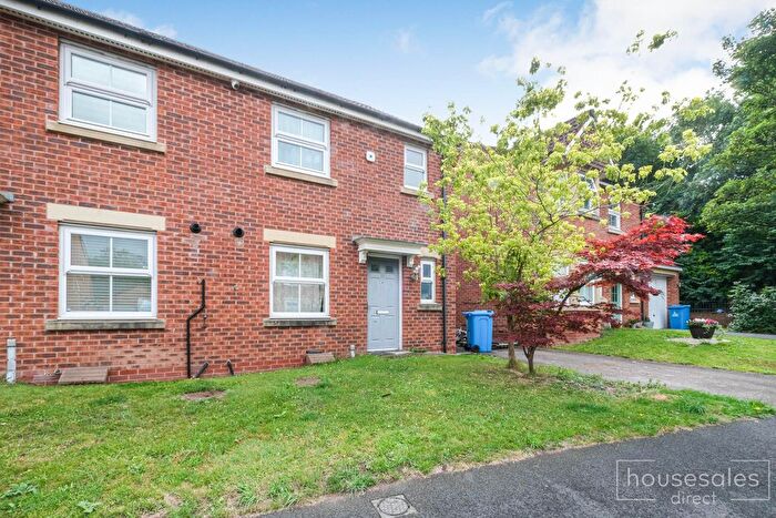3 Bedroom Semi-detached House For Sale In Nazareth House Lane, Widnes, WA8