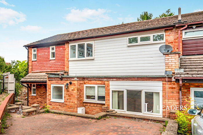 4 Bedroom Detached House To Rent In Downside Gardens, Potton, SG19