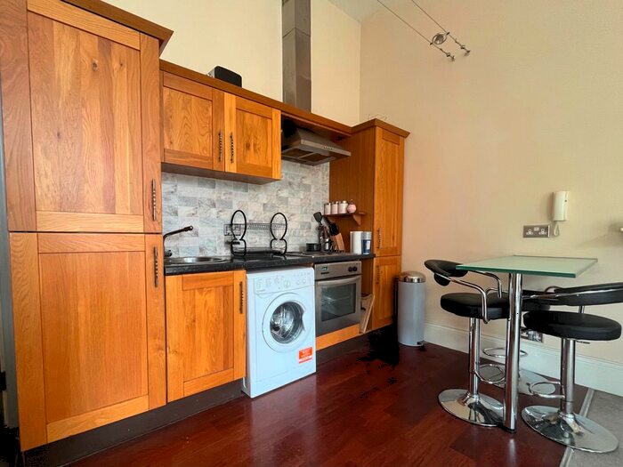 1 Bedroom Flat For Sale In Clayton Street, City Centre, Newcastle Upon Tyne, NE1