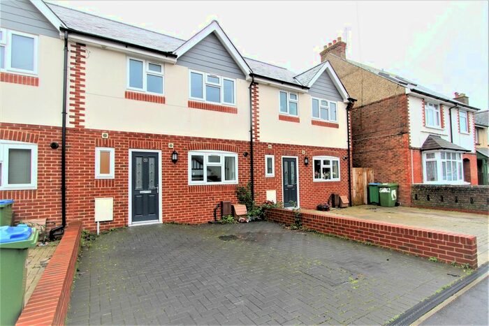 3 Bedroom Terraced House To Rent In Clifton Road, Bognor Regis, PO21